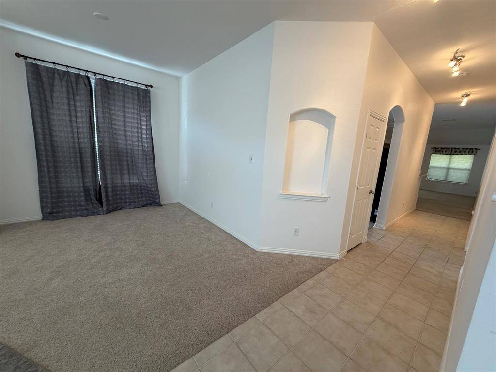 Arlington, TX 76016,4618 Island Bay Drive