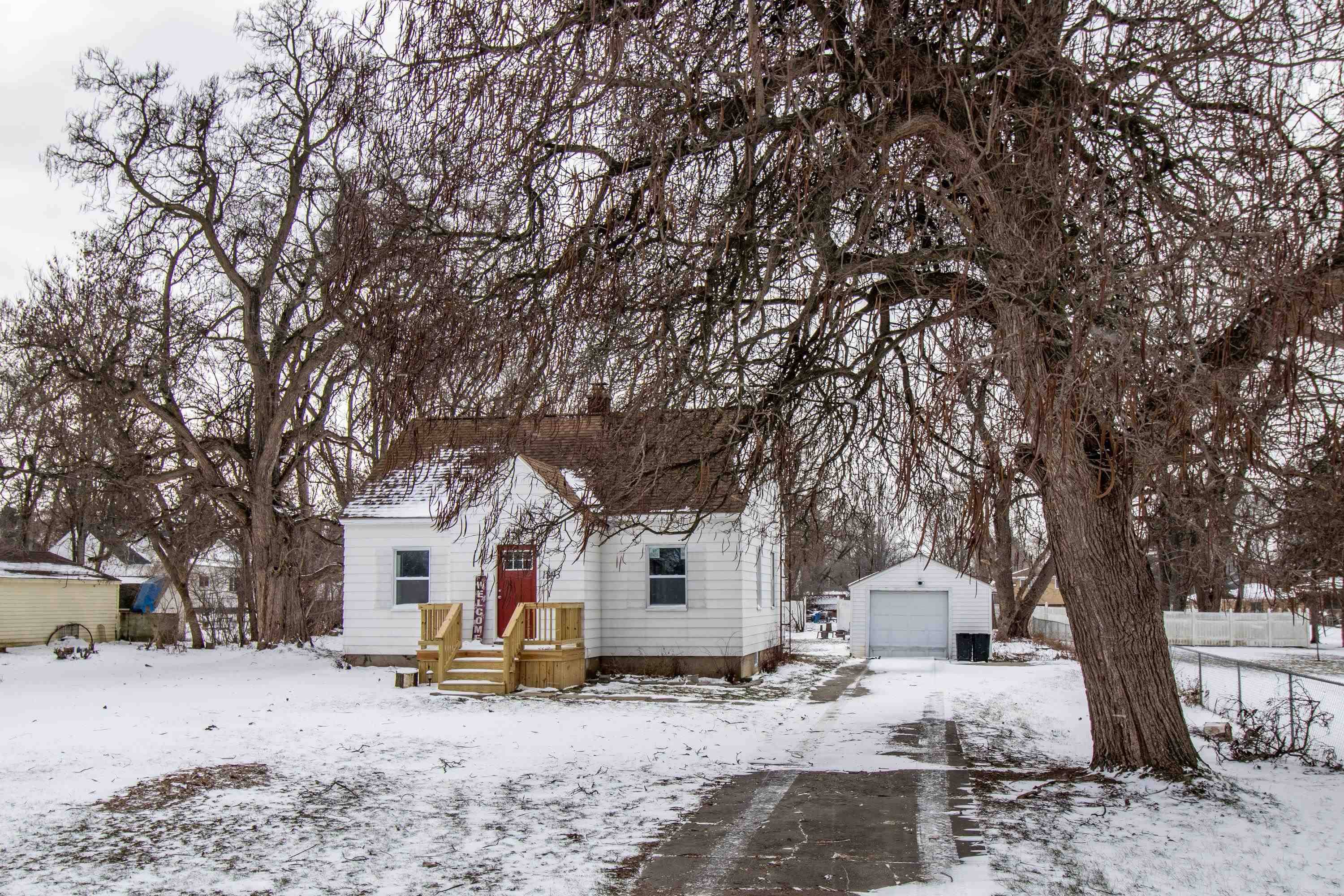 Mount Morris, MI 48458,1393 W Stanley RD