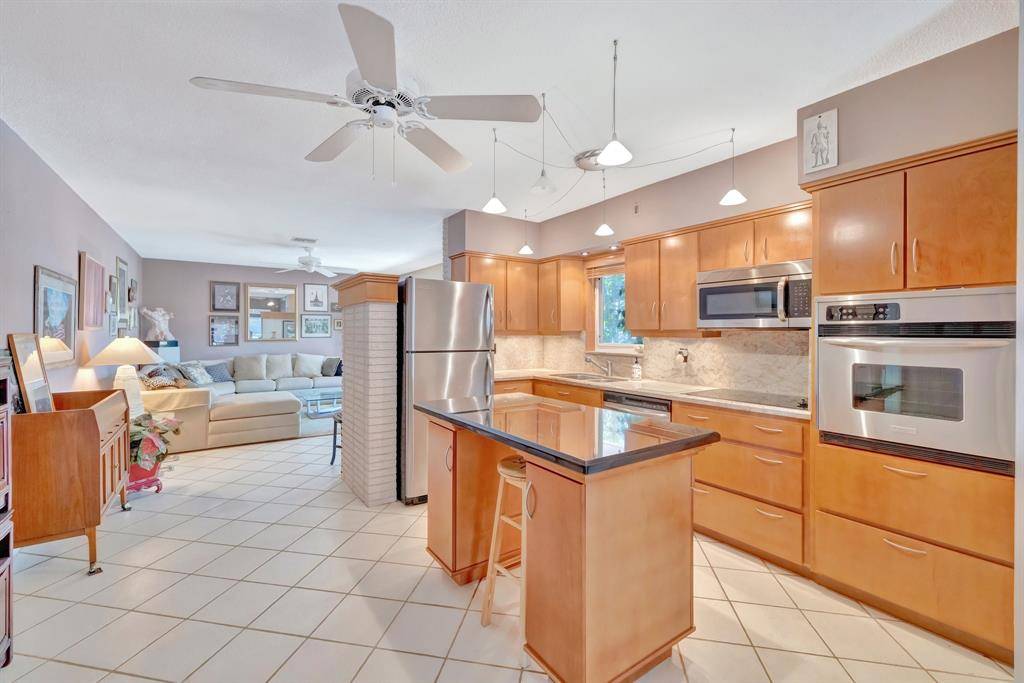 Fort Lauderdale, FL 33334,5140 NE 17th Ter