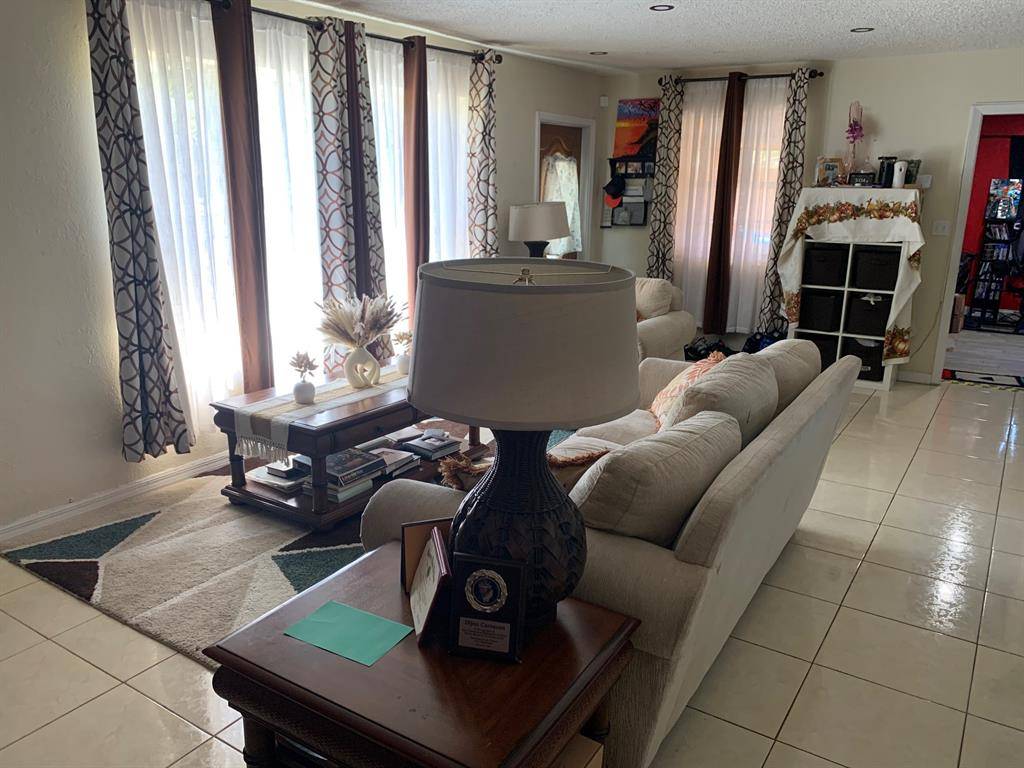 Fort Lauderdale, FL 33312,300 Long Island Ave