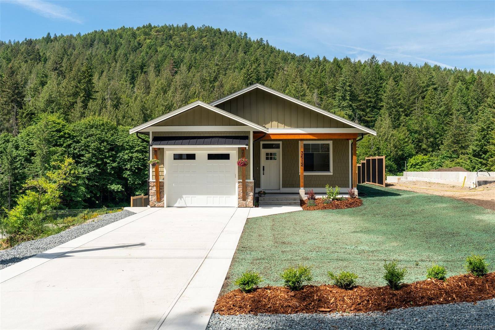 Cobble Hill, BC V8H 0A4,3612 Princess Ave