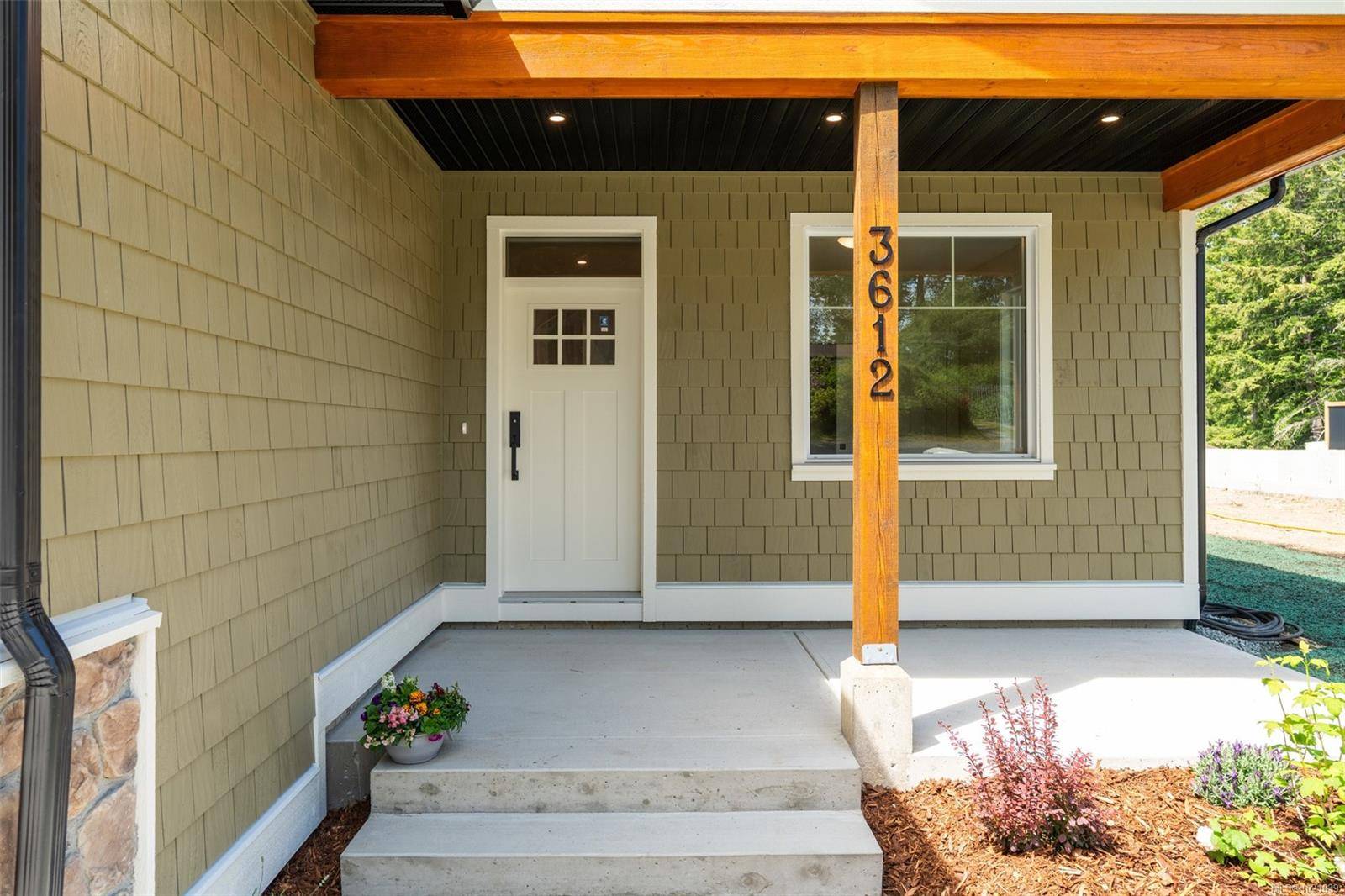 Cobble Hill, BC V8H 0A4,3612 Princess Ave