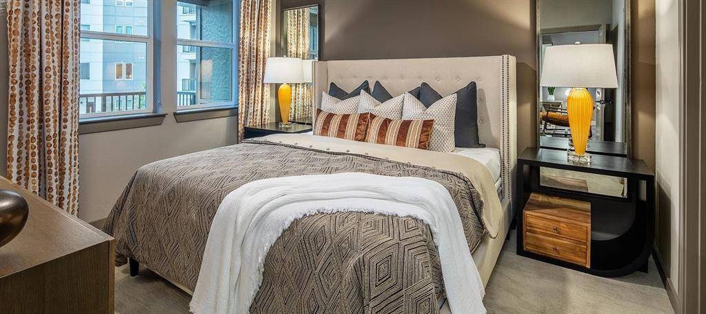 Irving, TX 75039,880 Lake Carolyn Parkway #355