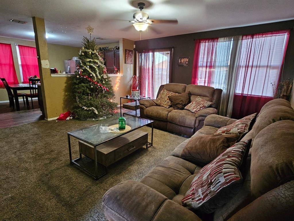 Fort Worth, TX 76140,237 Crescent Ridge Drive