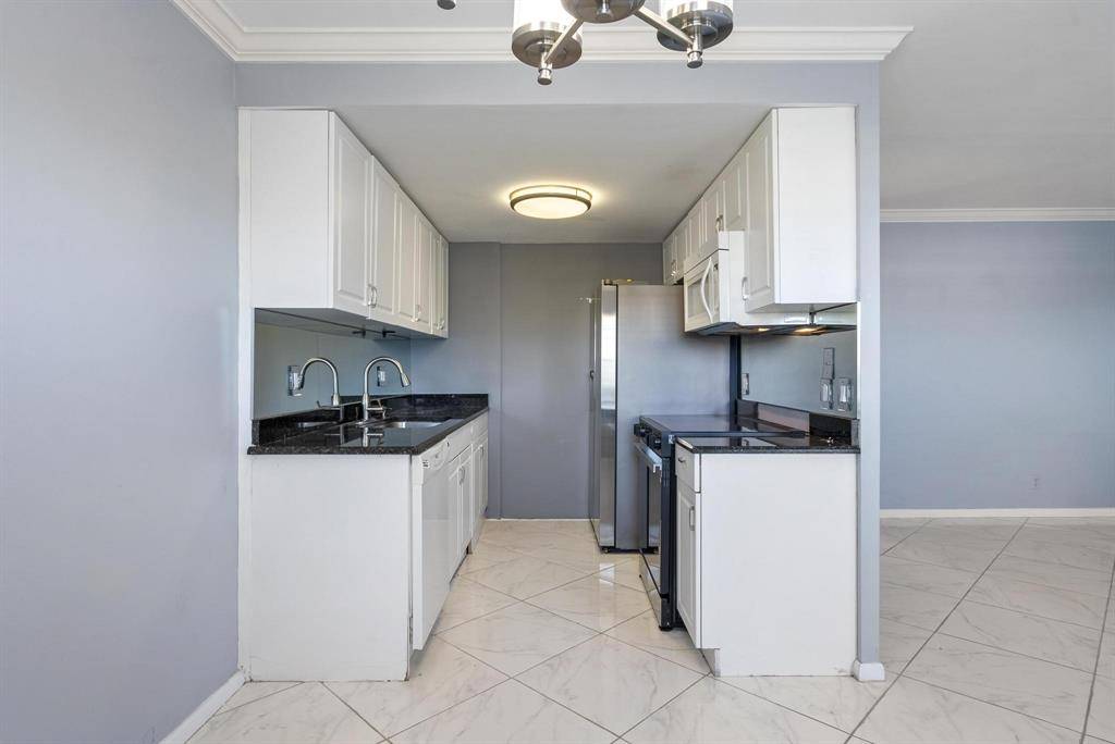 Boca Raton, FL 33434,4036 Cornwall B #4036