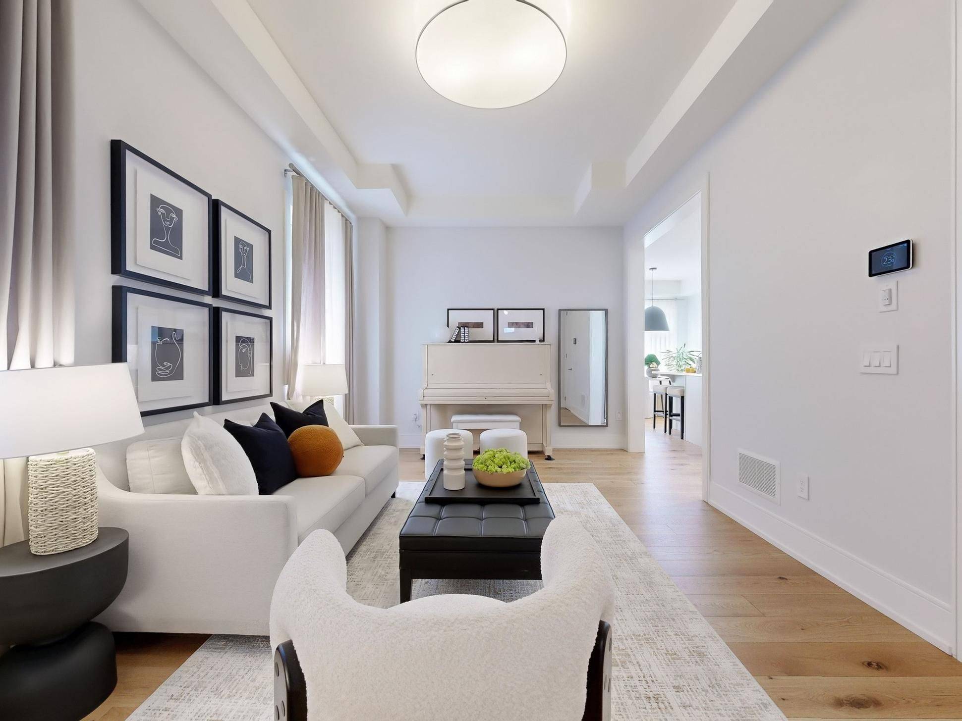 Richmond Hill, ON L4C 4Z2,7 Orbit AVE