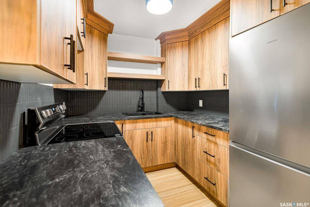 Regina, SK S4S 6A4,3914 Castle ROAD