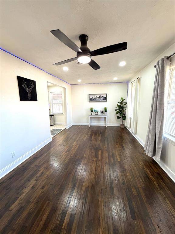 Dallas, TX 75217,9614 San Leon Avenue