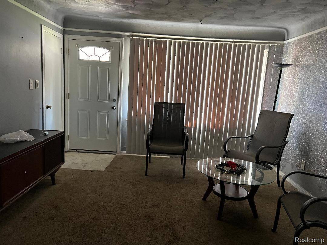 Inkster, MI 48141,27044 YALE ST