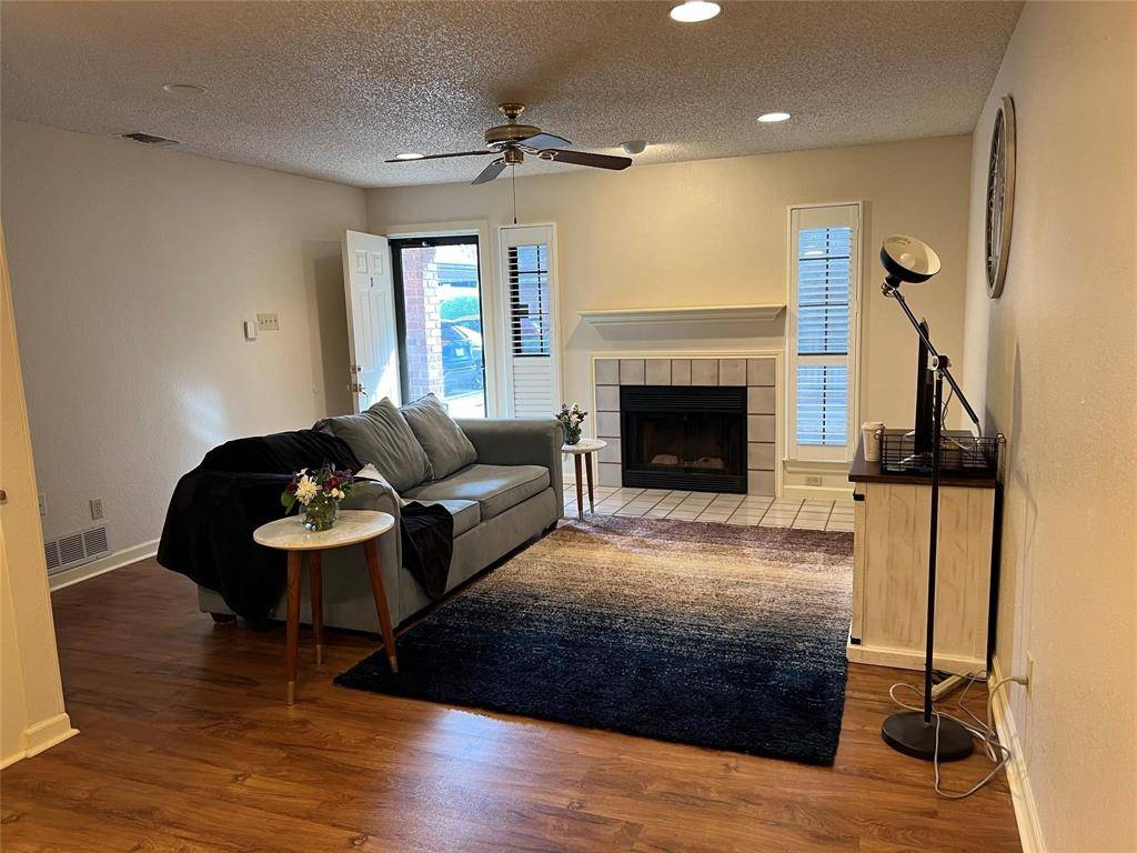 Fort Worth, TX 76116,3129 Sappington Place