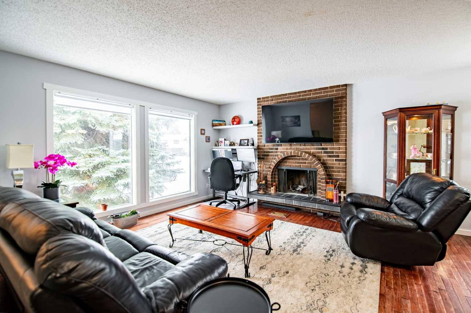 Red Deer, AB T4R 1H6,16 Best CRES