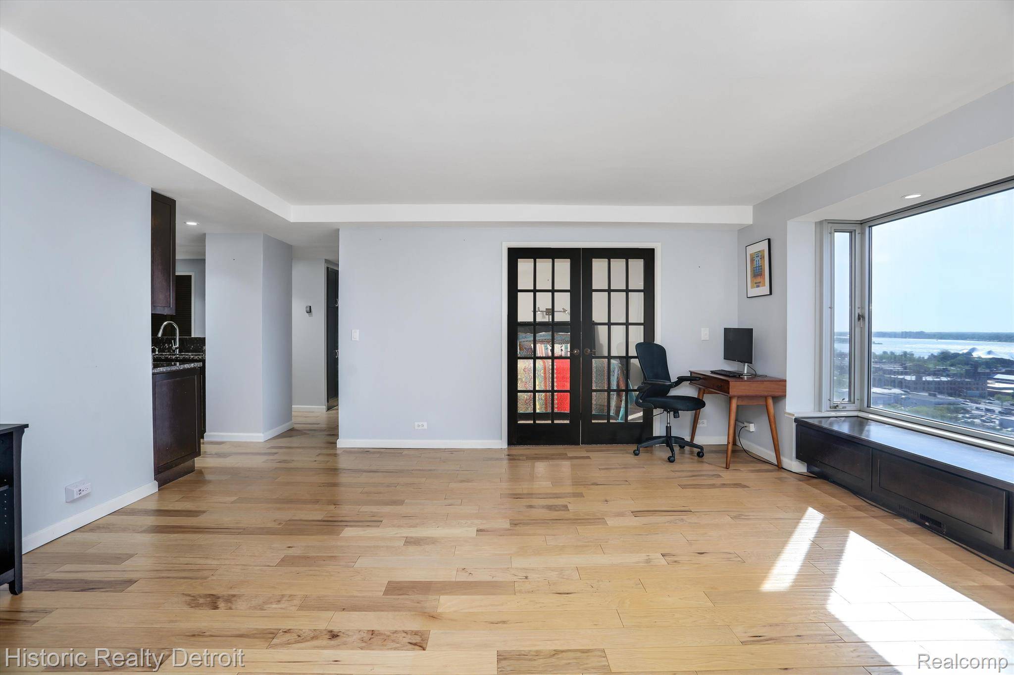 Detroit, MI 48207,1300 E LAFAYETTE ST #1604