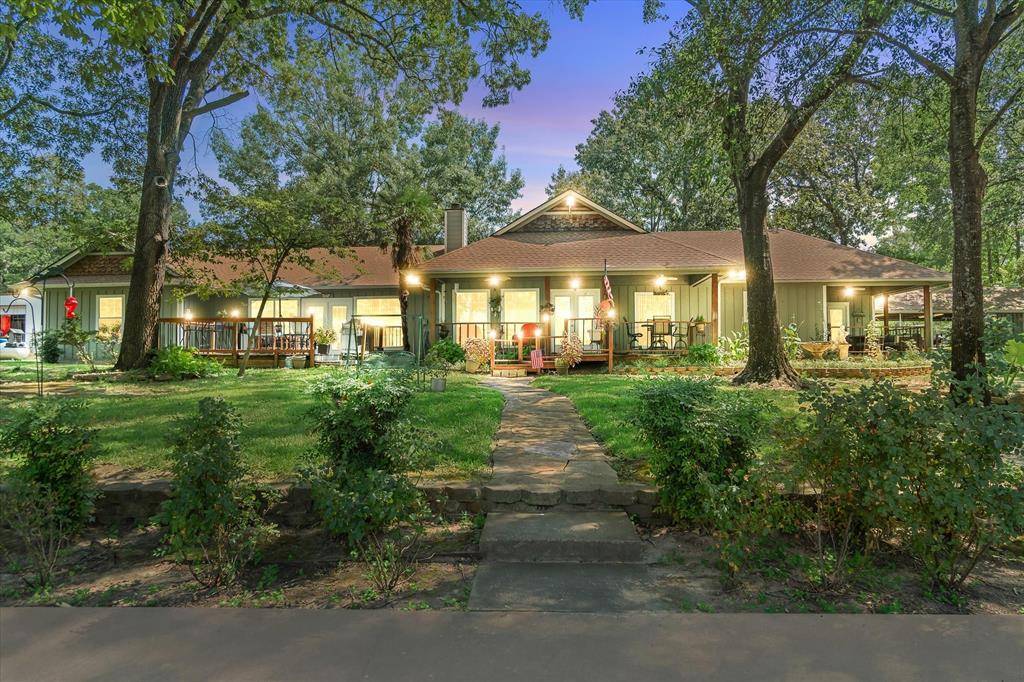 Mineola, TX 75773,104 County Road 2236