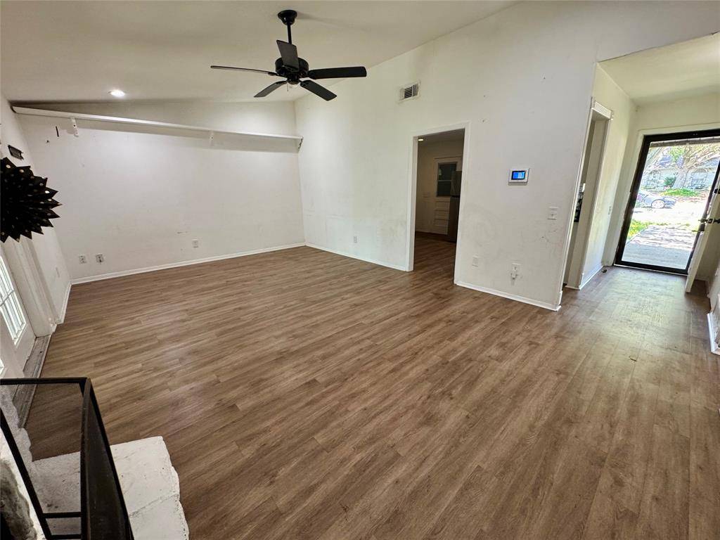 Arlington, TX 76014,1810 Guinevere Street