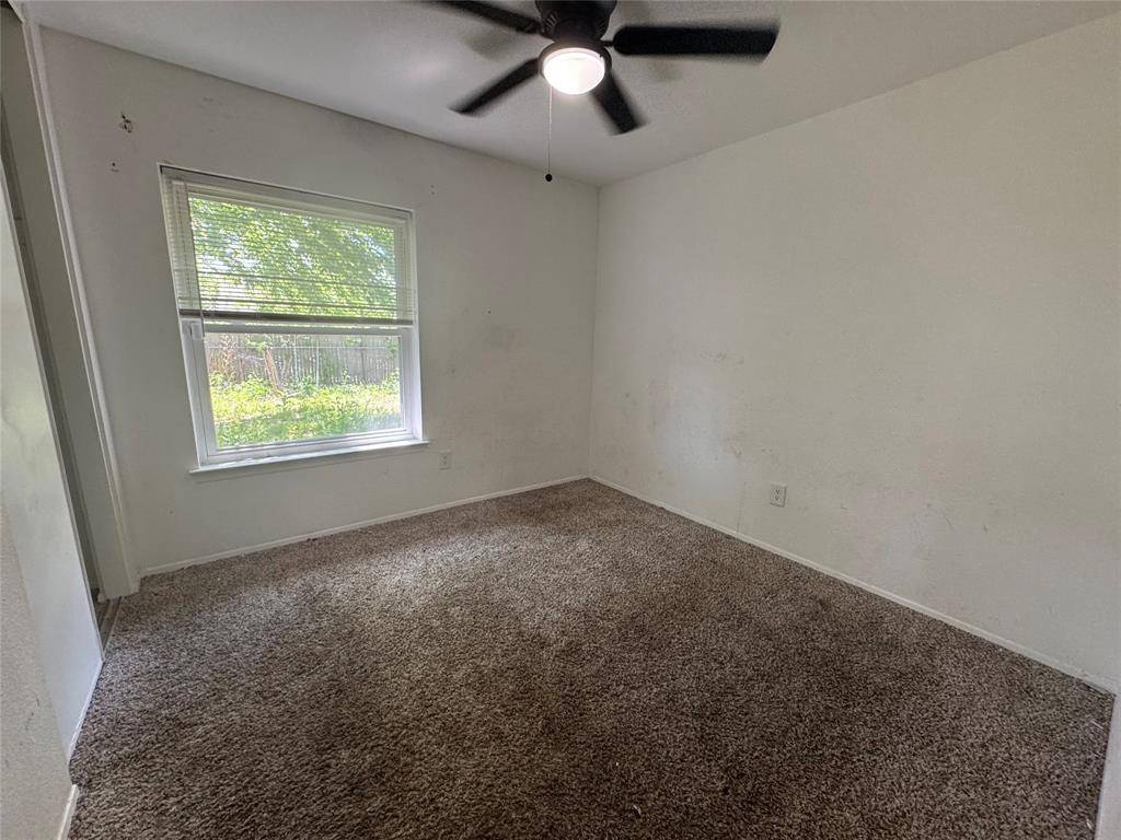 Arlington, TX 76014,1810 Guinevere Street