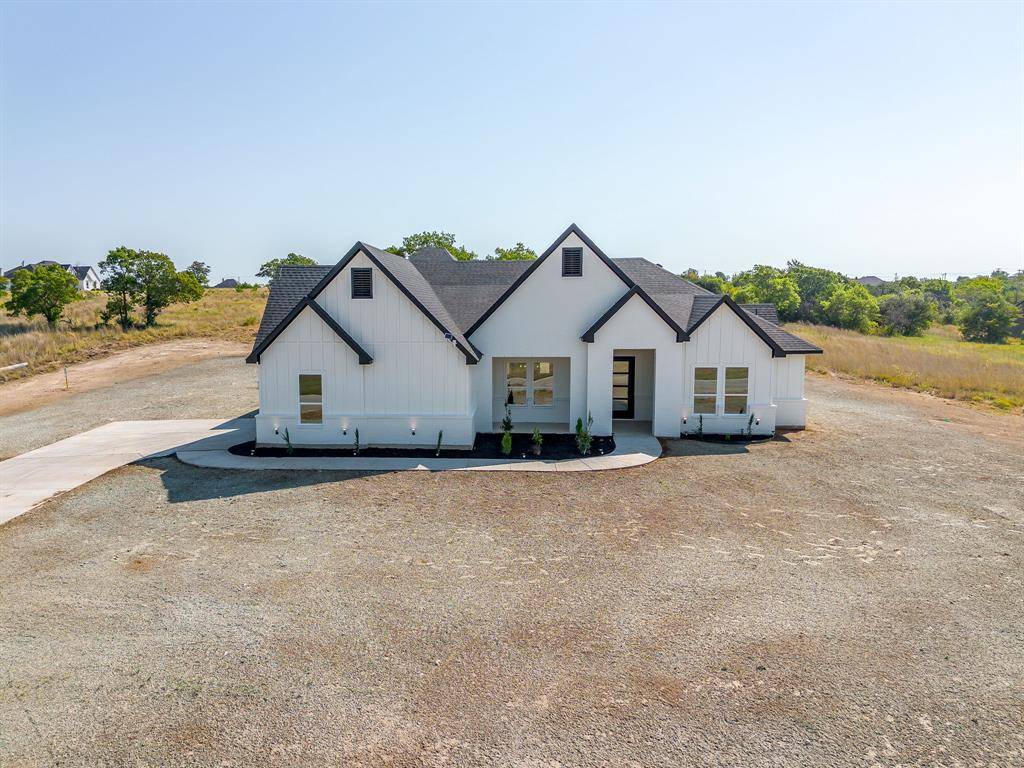 Weatherford, TX 76088,240 Latigo Way