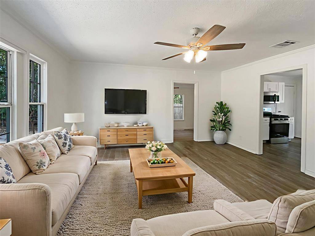 Fort Worth, TX 76112,6720 Craig Street