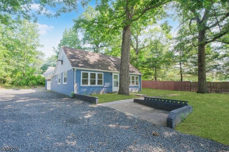 Raritan Boro, NJ 08869,1128 Us Highway 202