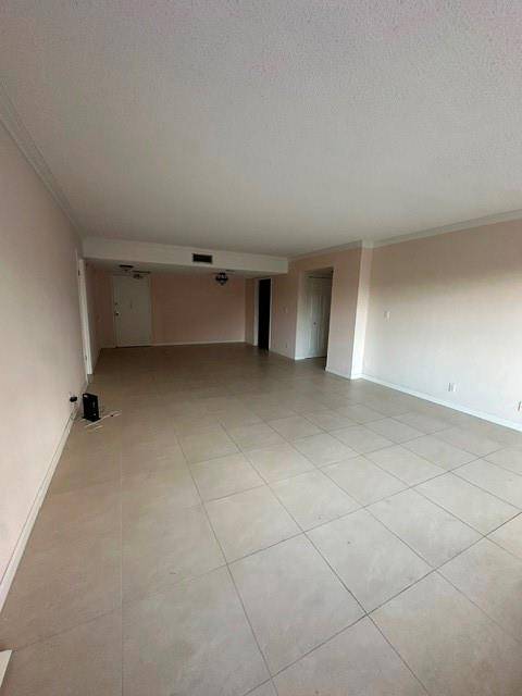 Coral Springs, FL 33065,10777 W Sample Rd #418