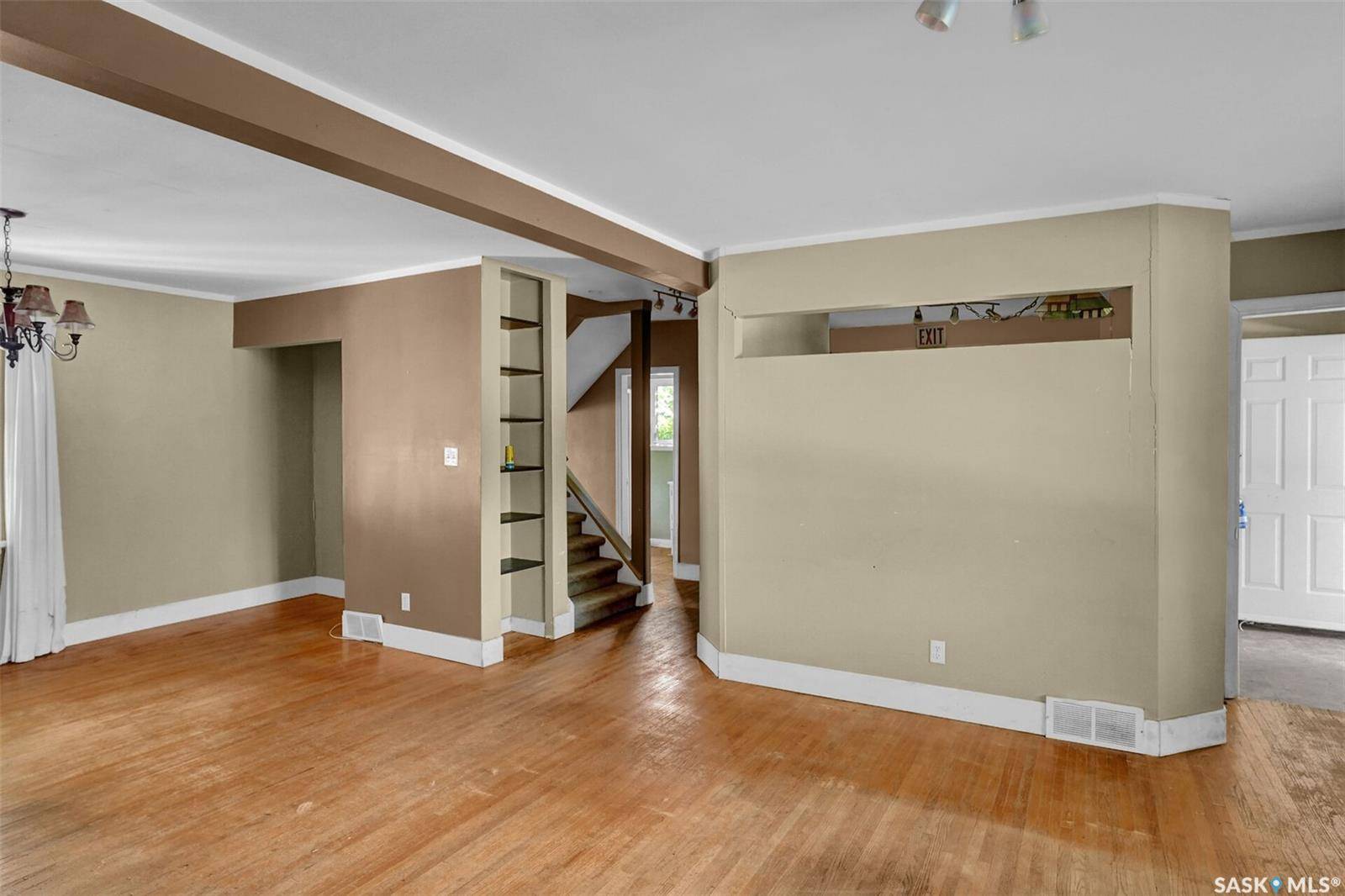 Regina, SK S4N 3Y2,2761 Atkinson STREET