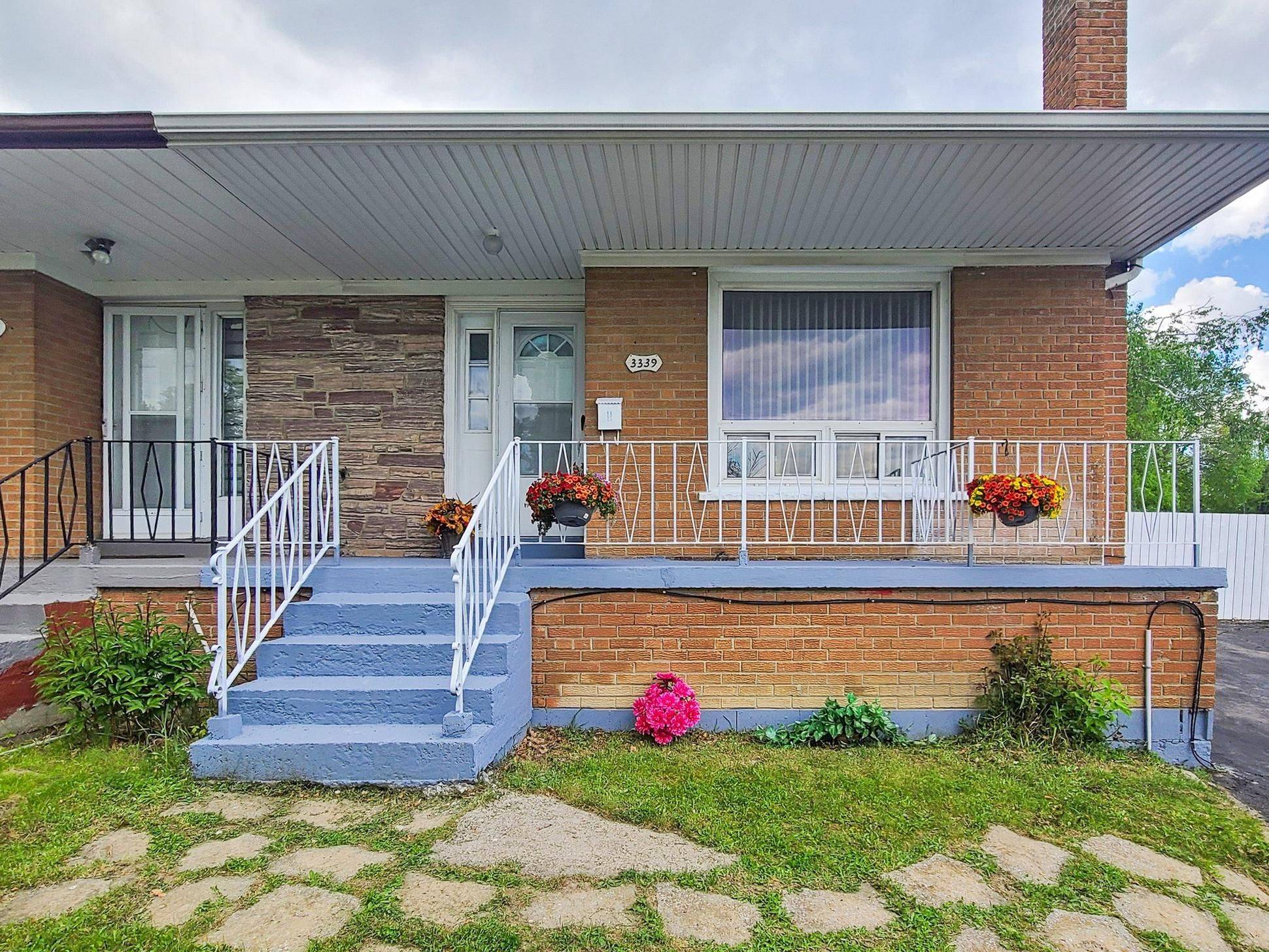 Mississauga, ON L4T 1M2,3339 Victory CRES