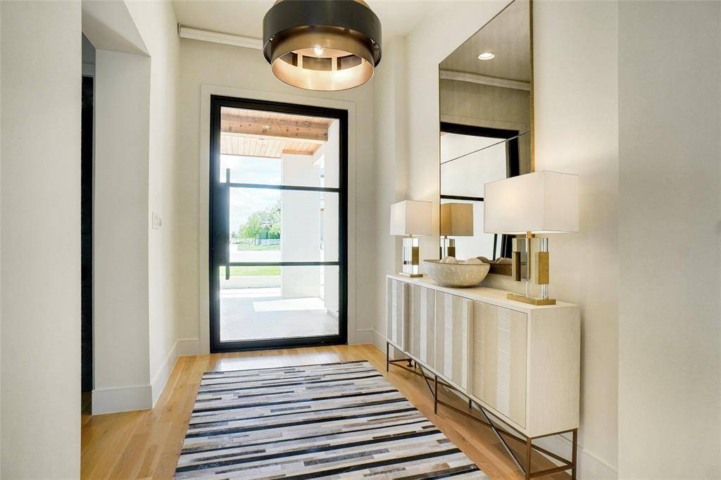 Westlake, TX 76262,1482 Forest Knoll Drive