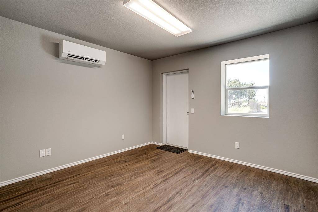 Granbury, TX 76049,3603 Plaza East Court