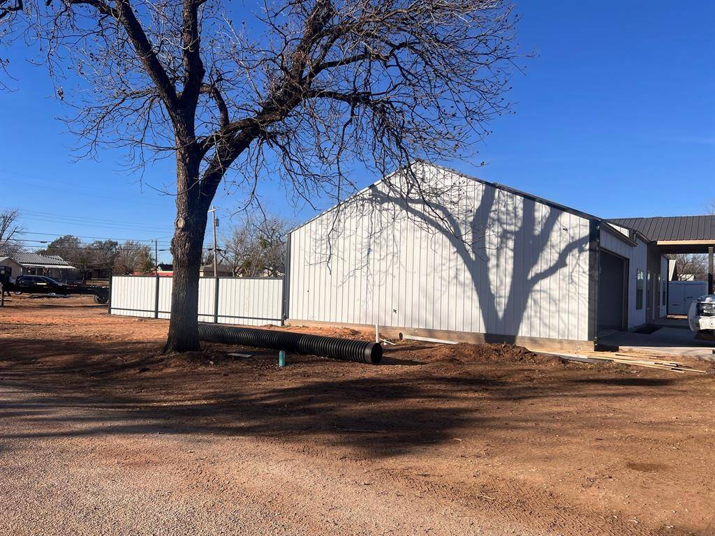 Merkel, TX 79536,822 Rose Street