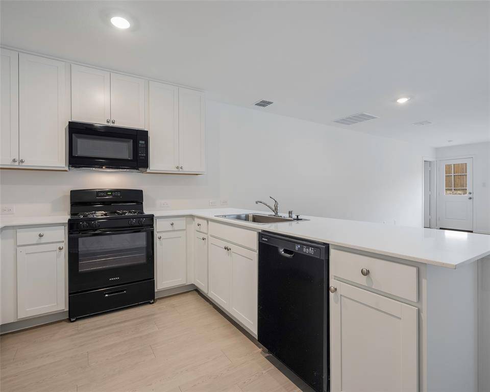 Forney, TX 75126,1219 Falcon Heights Drive