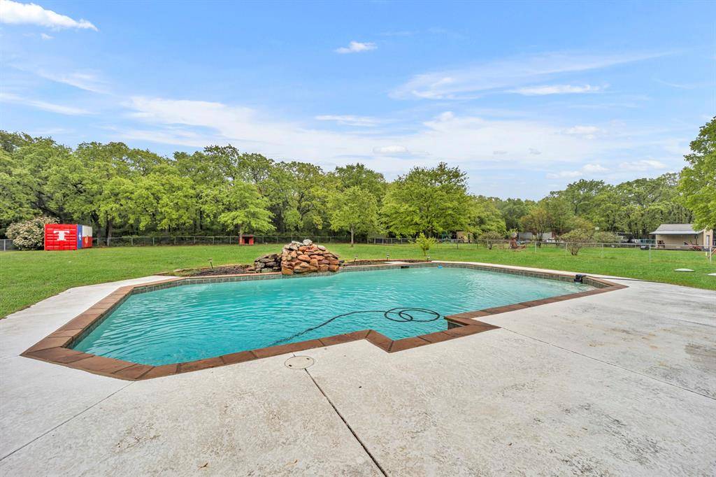 Combine, TX 75159,1090 Oak Hollow Lane