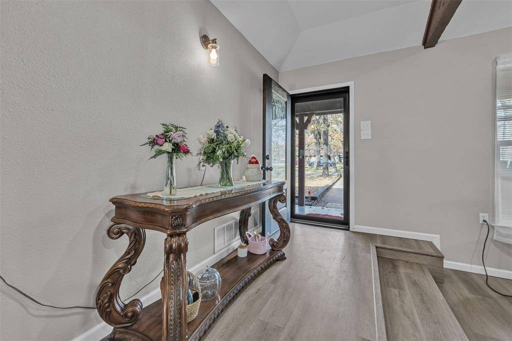 Burleson, TX 76028,1908 Thousand Oaks Drive