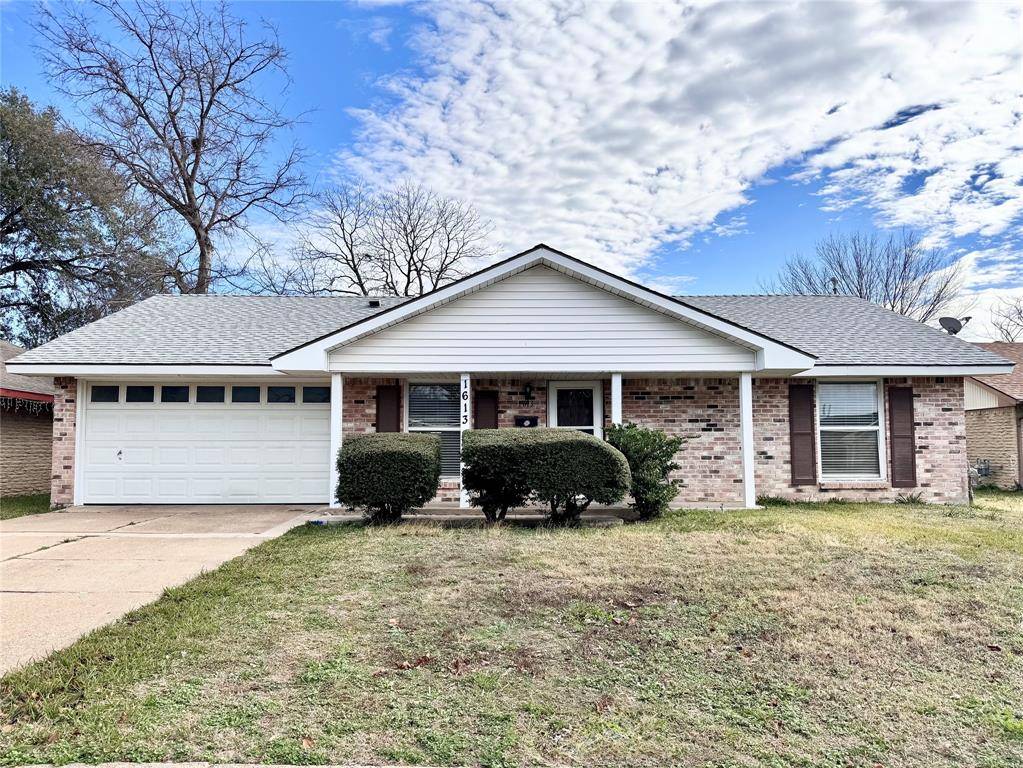 Grand Prairie, TX 75051,1613 Squire Court