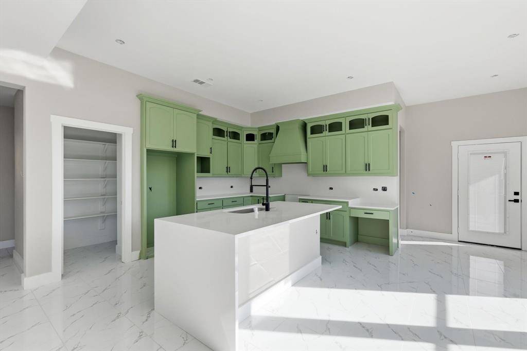 Terrell, TX 75160,714 Bethlehem Street