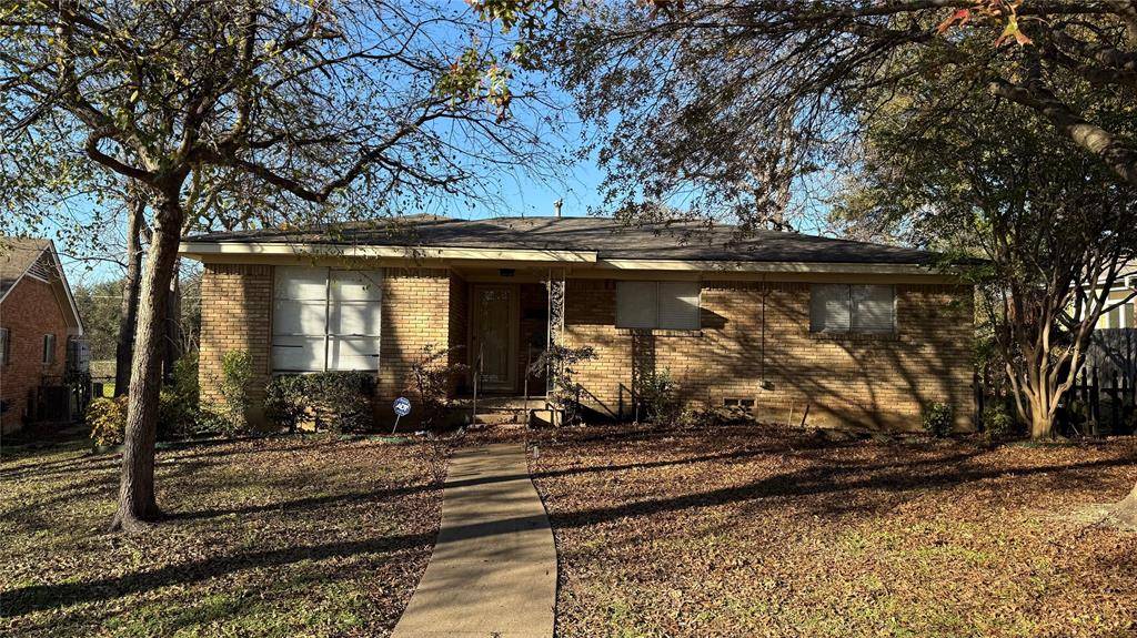 Dallas, TX 75233,3535 Creek View Drive