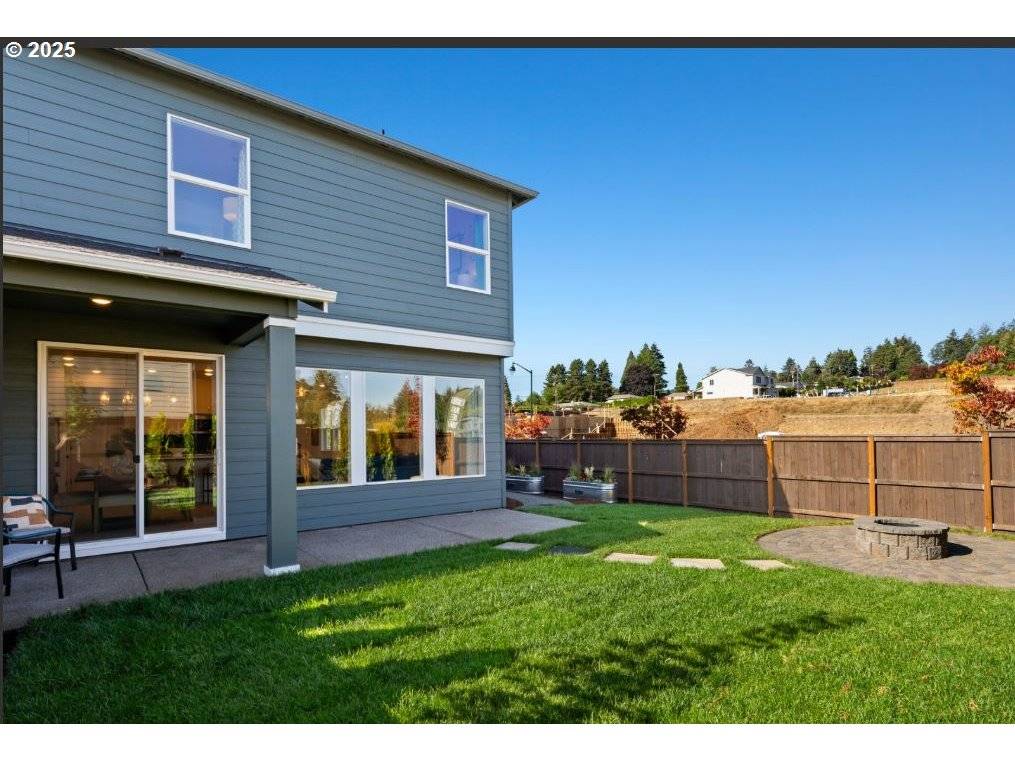 Forest Grove, OR 97116,901 Rosebud CT