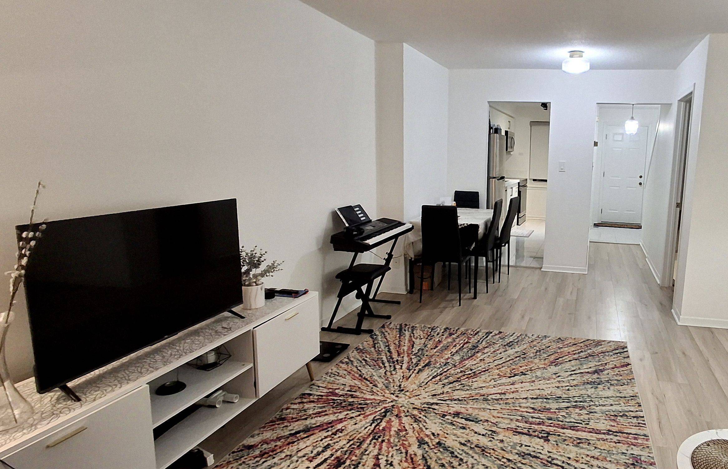 Toronto C07, ON M2M 3Y1,551 Steeles AVE W #31