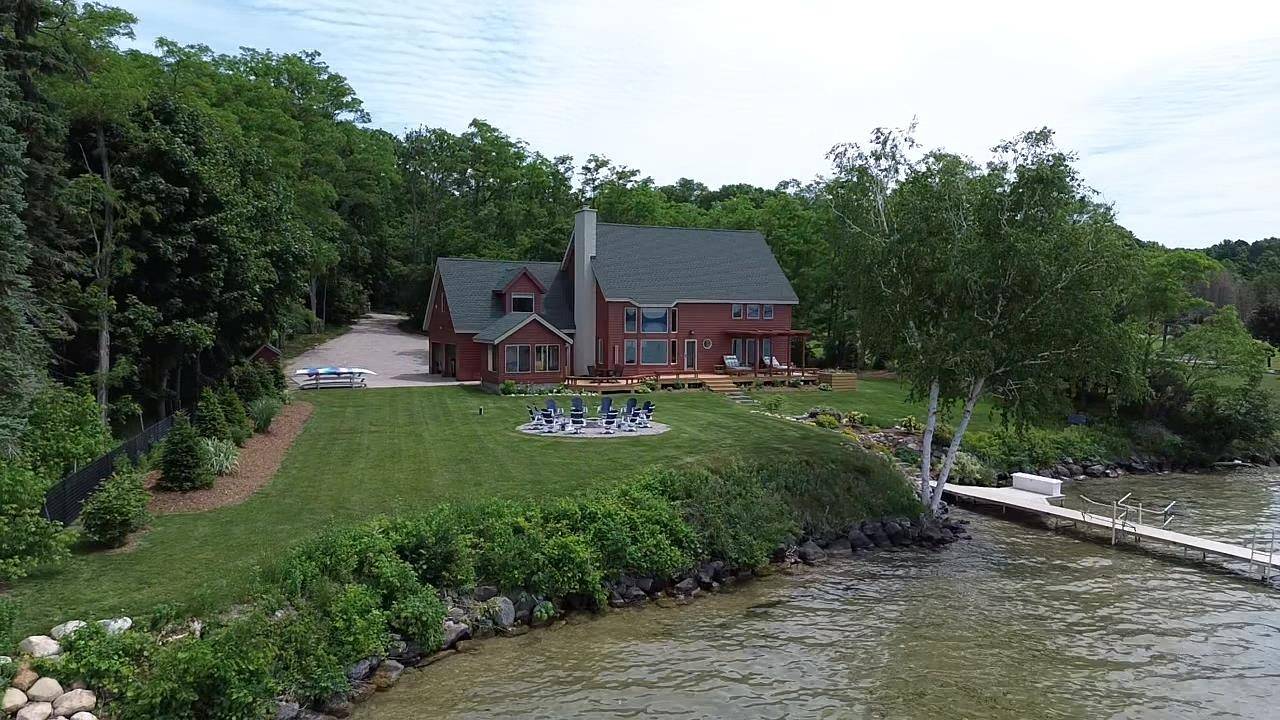 Alden, MI 49612,11096 SE Torch Lake DR