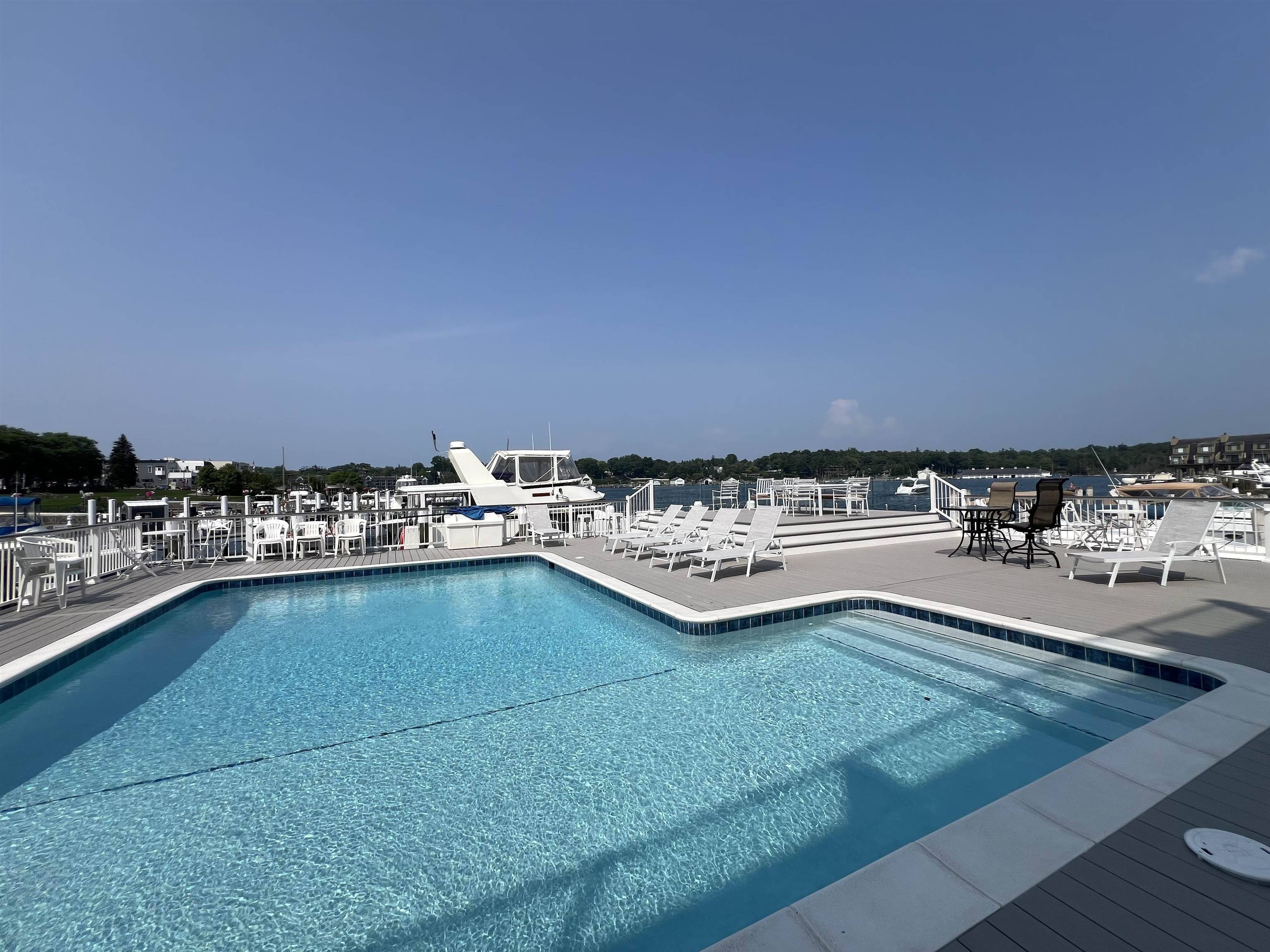 Charlevoix, MI 49720,111B Belvedere AVE