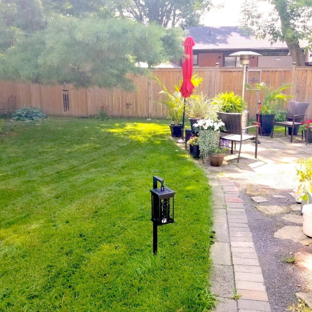 Carlington - Central Park, ON K1Z 6P6,1052 FISHER AVE