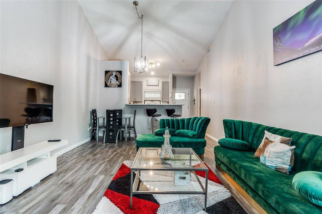 Plano, TX 75074,3801 14th Street #502