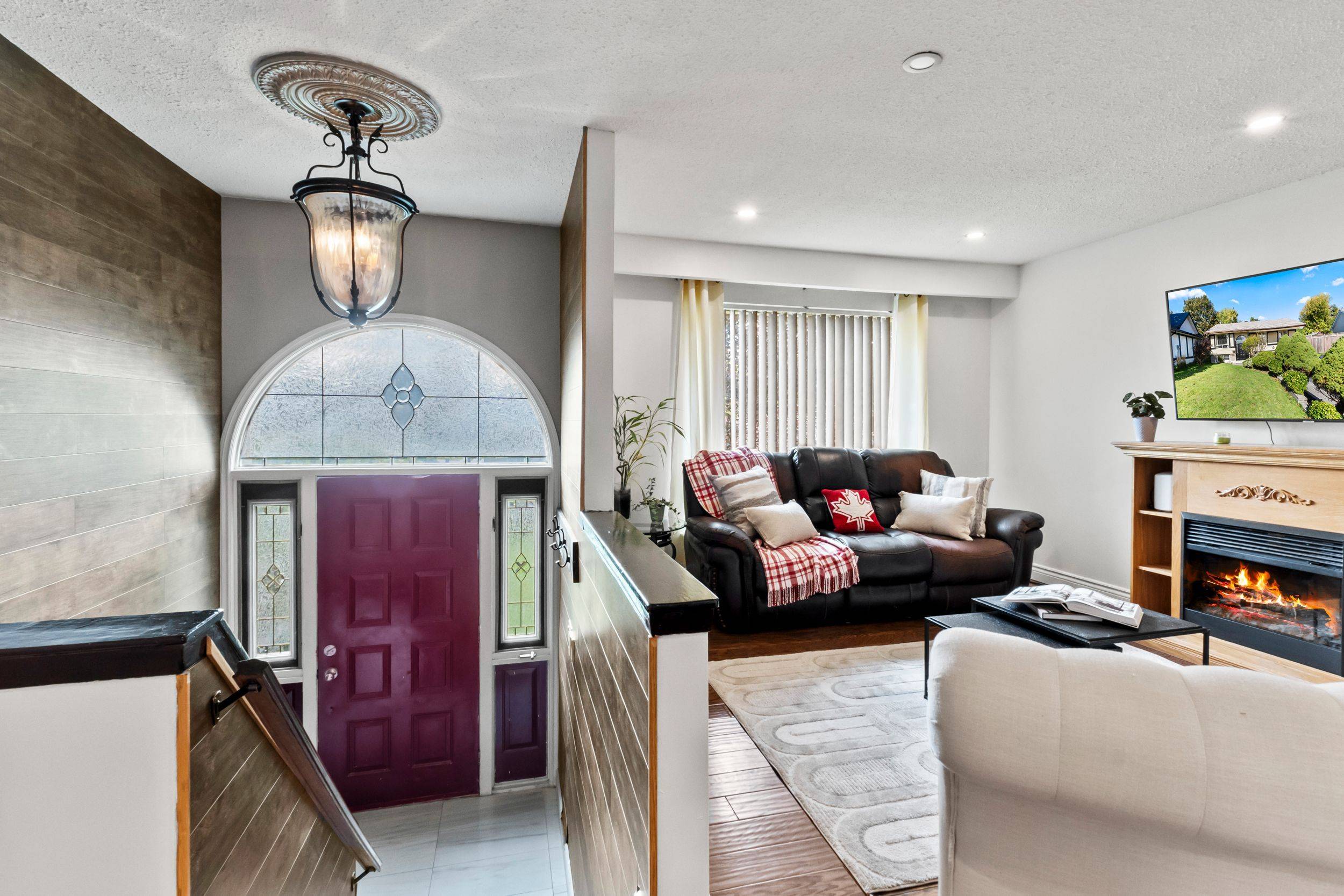 Oshawa, ON L1G 2R4,441 Crestwood DR N