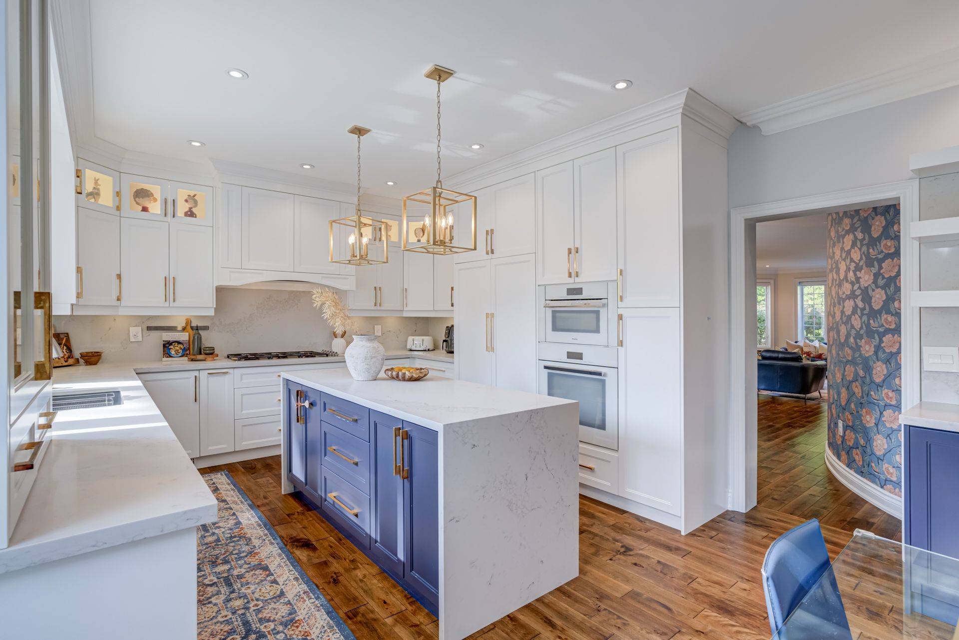 Mississauga, ON L5C 4G5,2212 Oneida CT