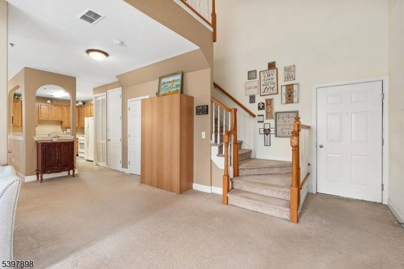 Lopatcong Twp., NJ 08865,106 Limerick Ln