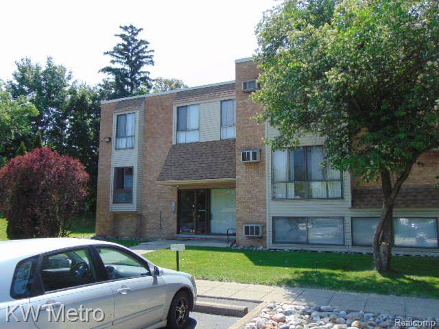 Farmington Hills, MI 48336,28418 W 8 MILE RD #A1