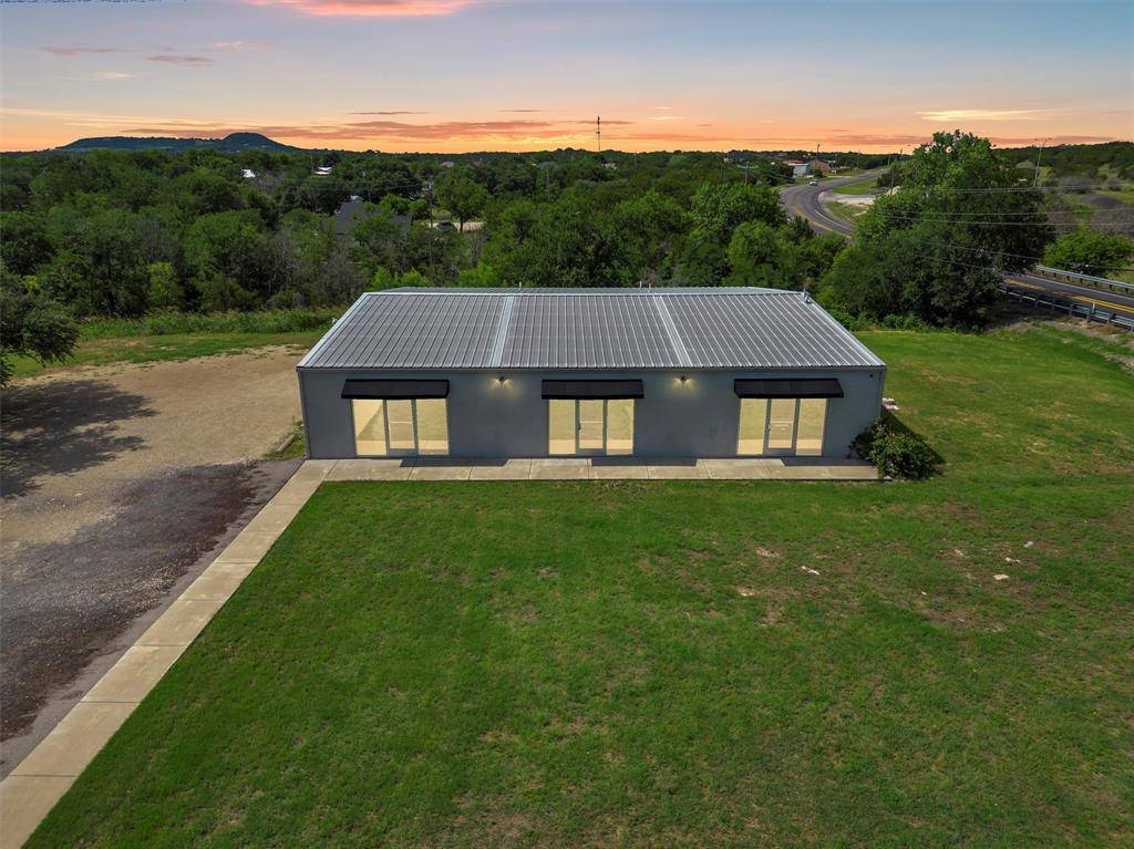 Granbury, TX 76048,1555 Woodmere Trail