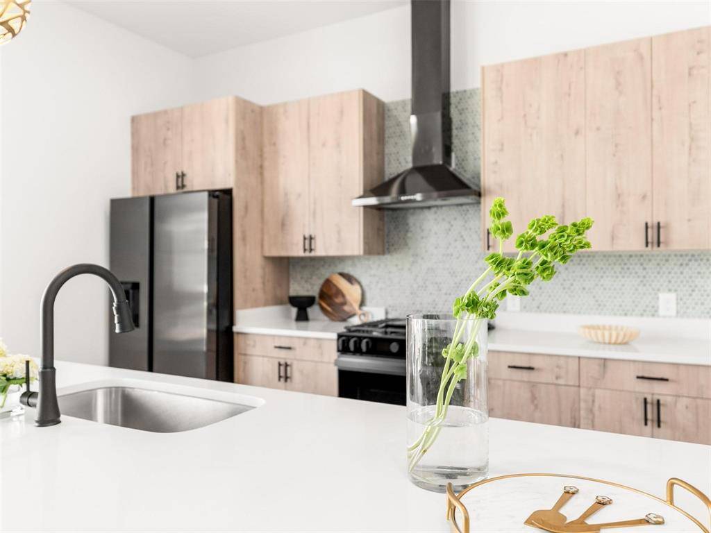 Dallas, TX 75204,2019 N Prairie Avenue #207