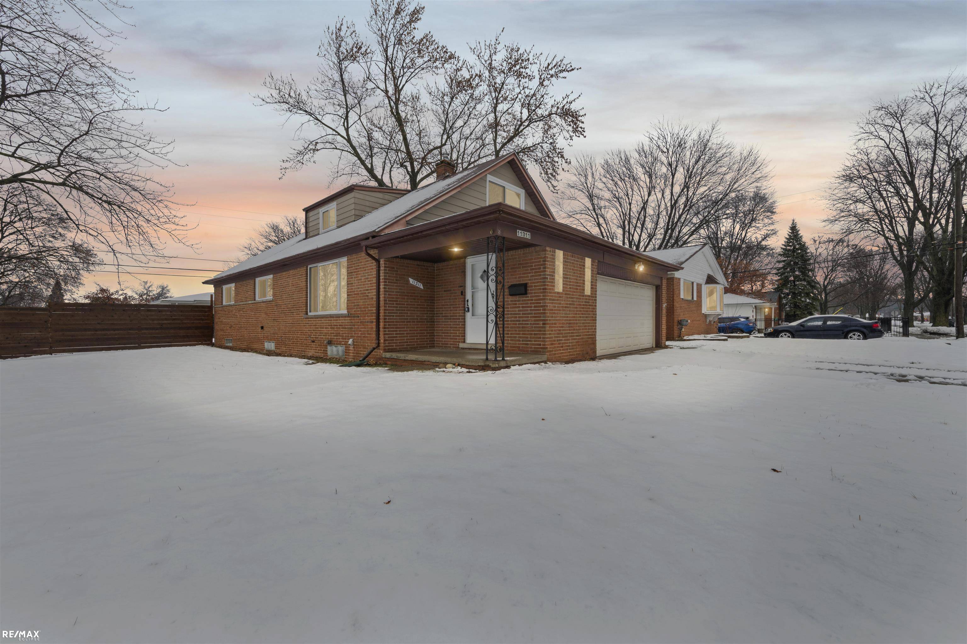 Warren, MI 48093,11311 Irvington DR