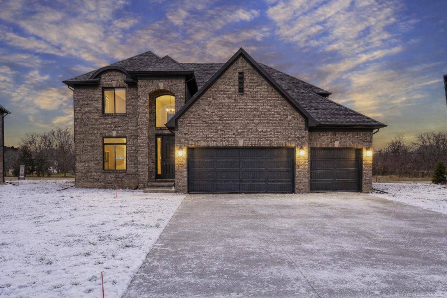 Sterling Heights, MI 48312,14647 Glenshire DR