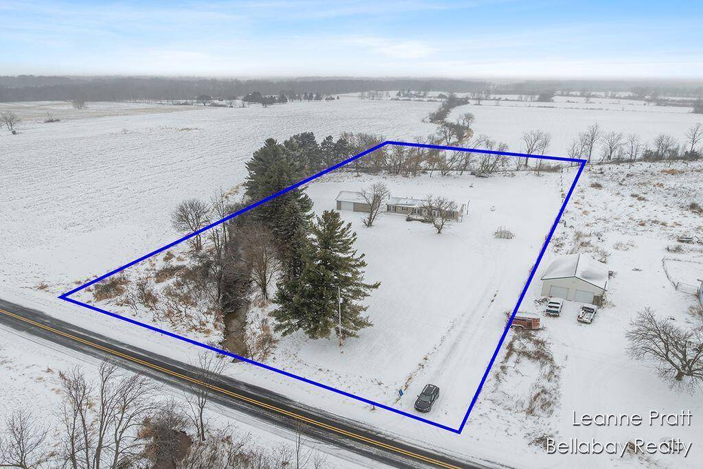 Bellevue, MI 49021,9820 W 5 Point HWY