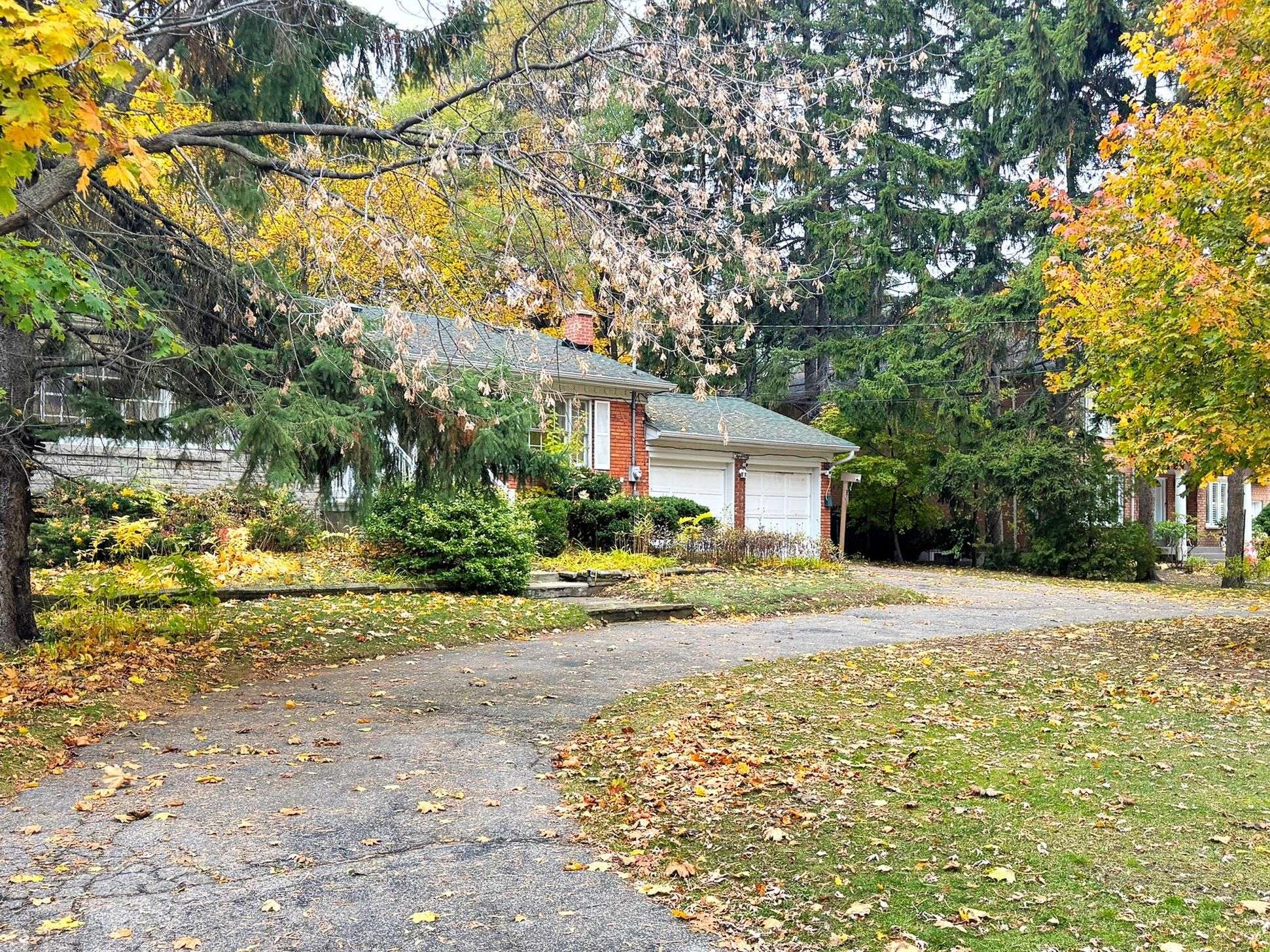 Toronto E10, ON M1E 3T5,20 West Hill DR